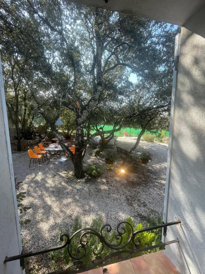 مبيت وإفطار Russan Le Calme De La Garrigue المظهر الخارجي الصورة